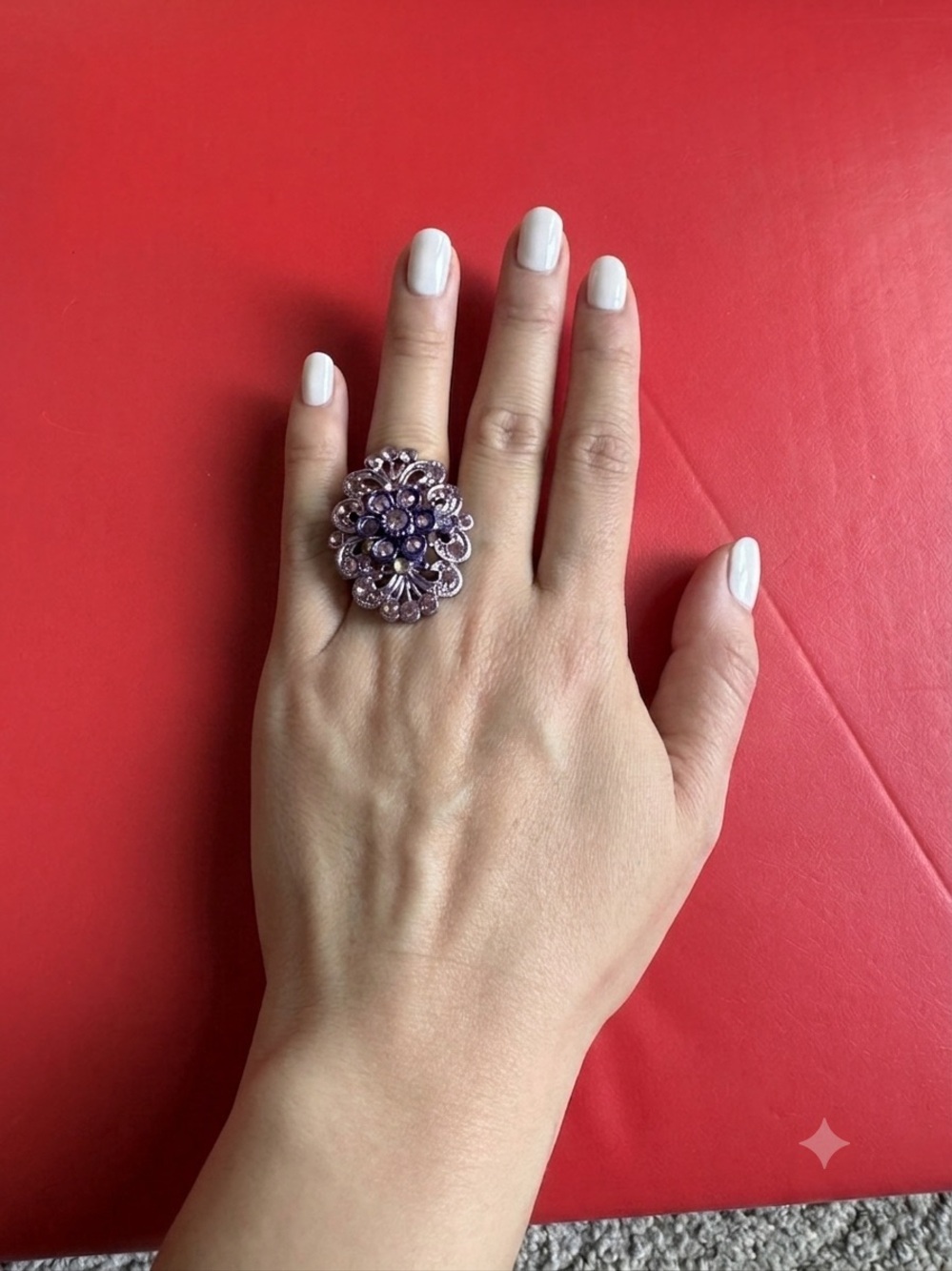 Stunning Vintage-Style Purple Rhinestone/Adjustable Silver Tone - Picture 1 of 4